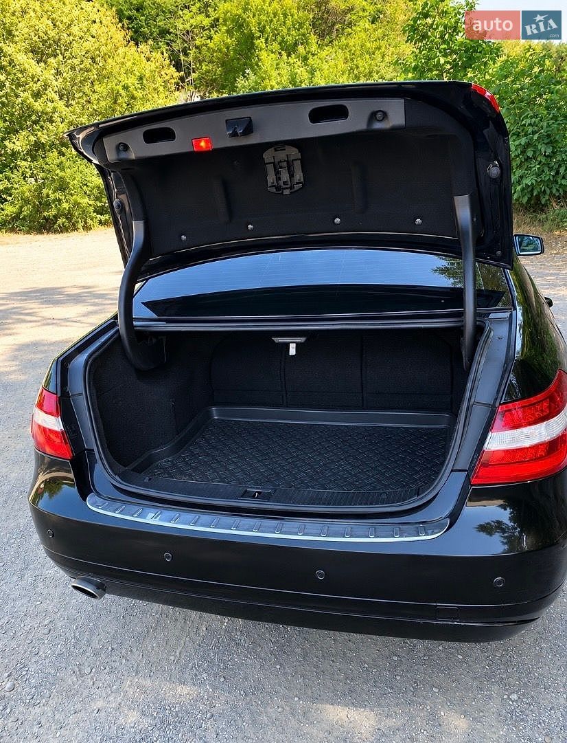Mercedes-Benz E-Class 2013 VIN WDD2120411A759182 фото оголошення 4 з 6