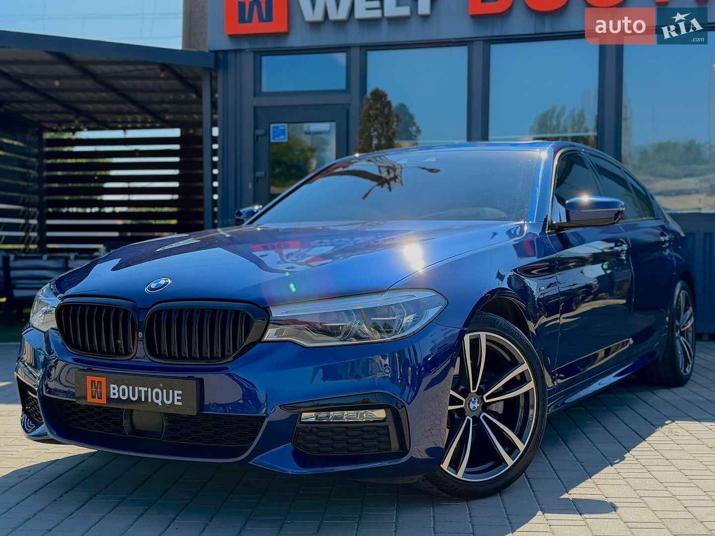 BMW 5 Series 2017 VIN WBAJC5103JWB84159 фото оголошення 2 з 27