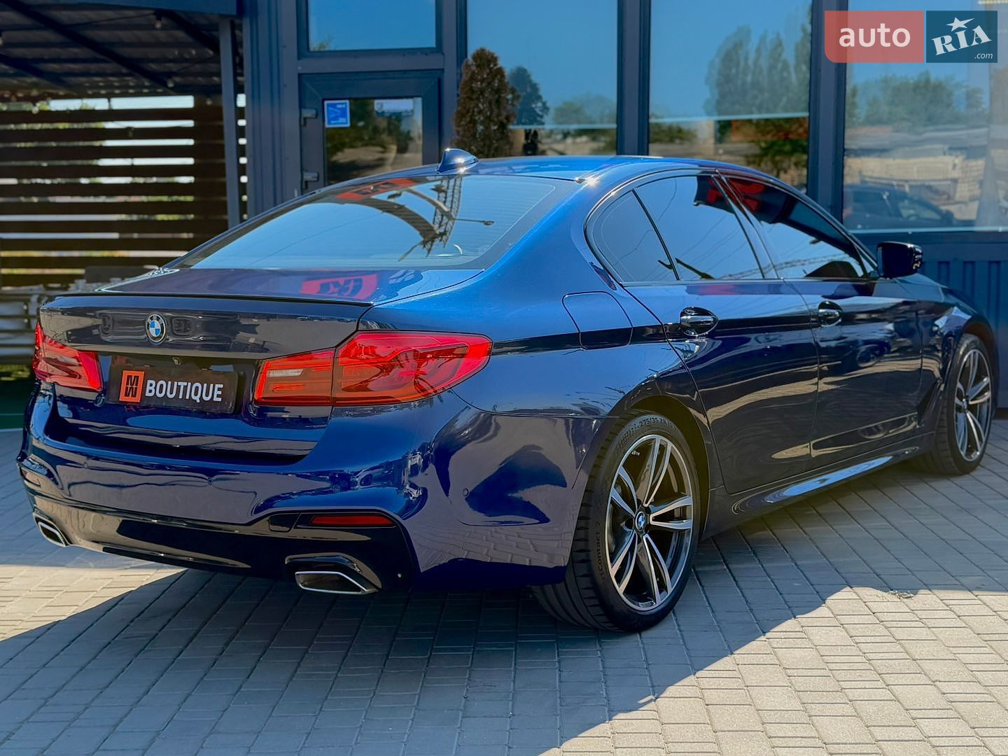 BMW 5 Series 2017 VIN WBAJC5103JWB84159 фото оголошення 9 з 27