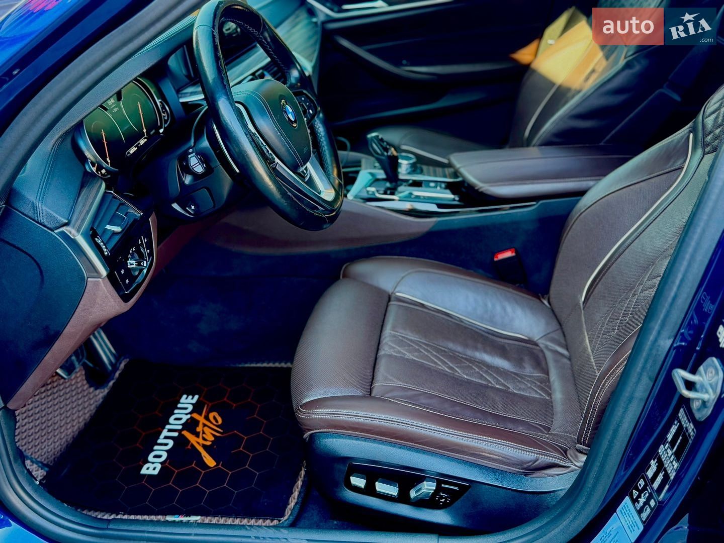 BMW 5 Series 2017 VIN WBAJC5103JWB84159 фото оголошення 19 з 27