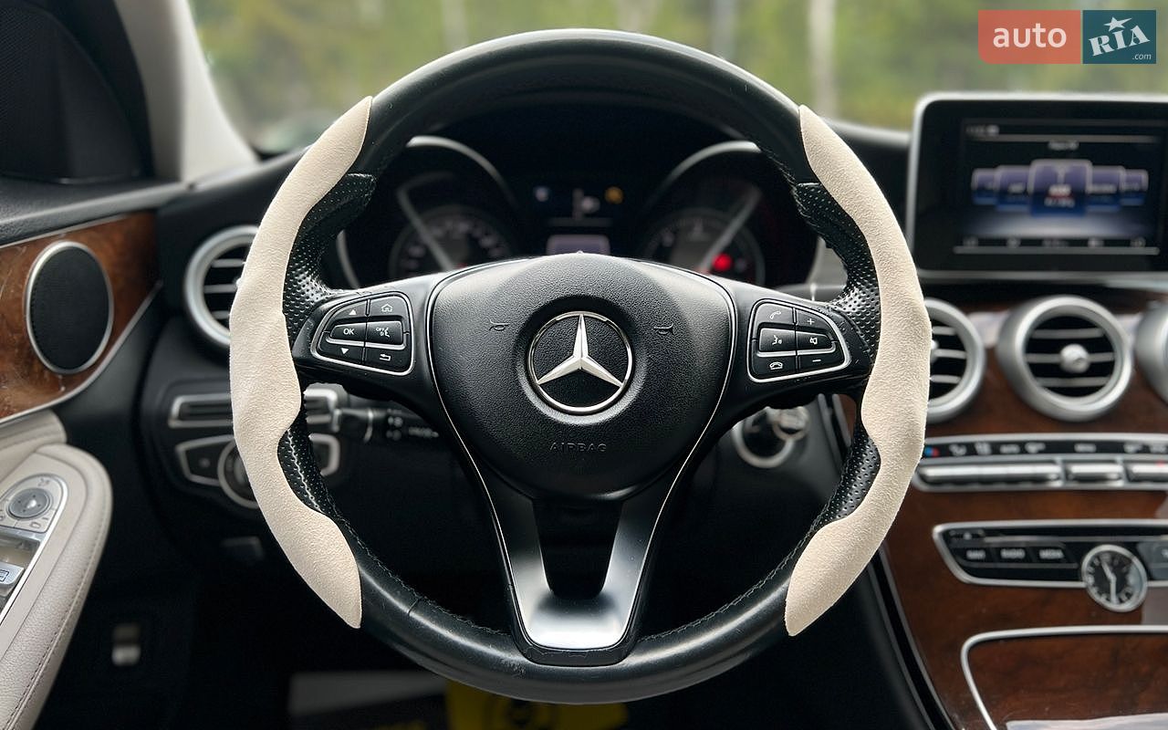 Mercedes-Benz C-Class 2015 VIN WDD2050371F177342 фото оголошення 10 з 22