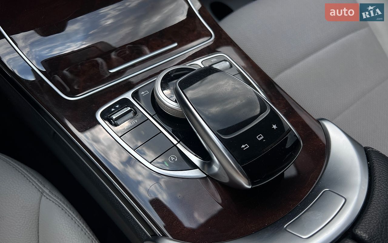 Mercedes-Benz C-Class 2015 VIN WDD2050371F177342 фото оголошення 16 з 22