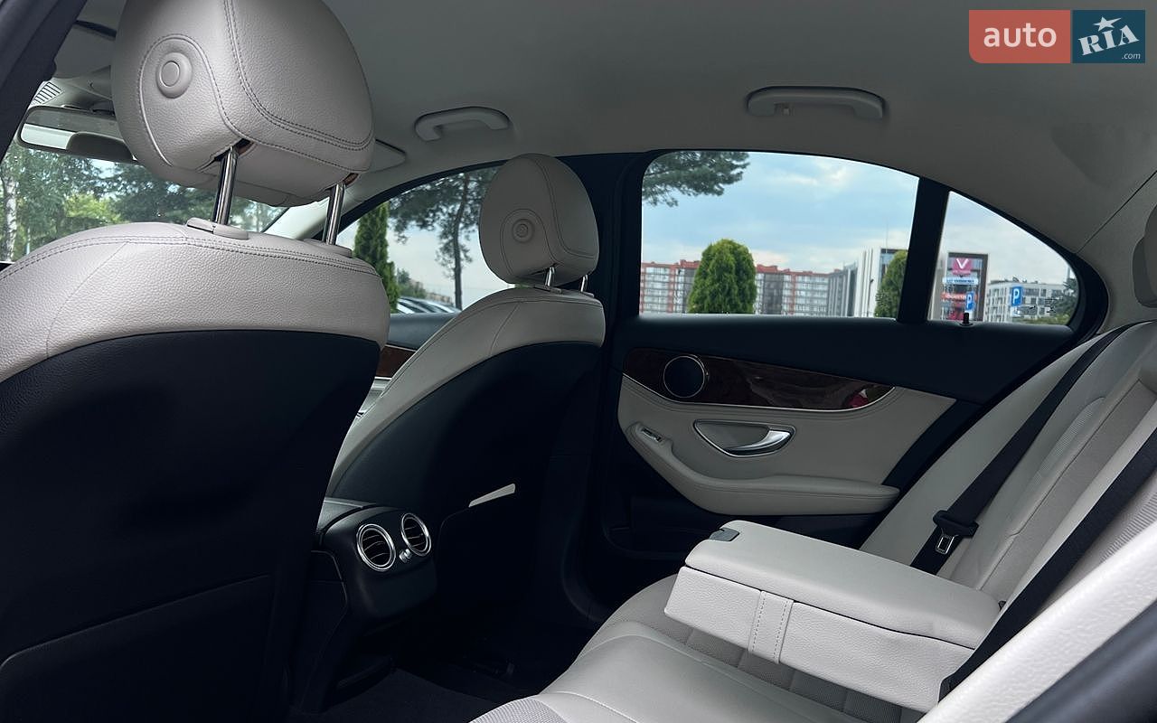 Mercedes-Benz C-Class 2015 VIN WDD2050371F177342 фото оголошення 20 з 22