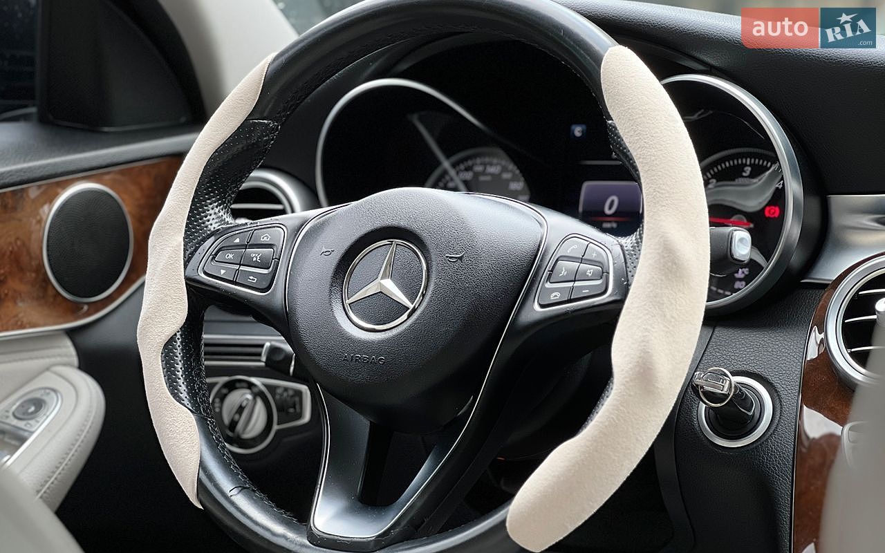 Mercedes-Benz C-Class 2015 VIN WDD2050371F177342 фото оголошення 19 з 22
