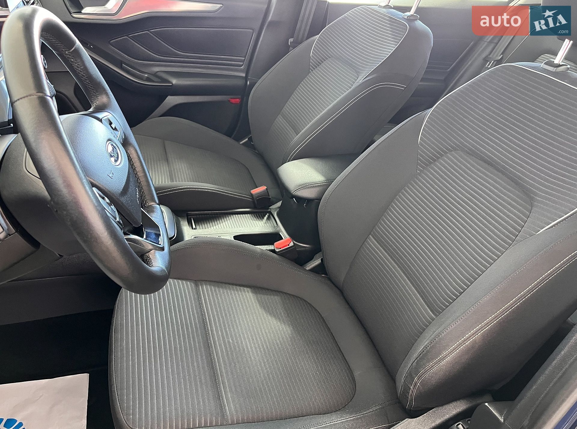 Ford Focus 2018 VIN WF0PXXGCHPJA09813 фото оголошення 7 з 35