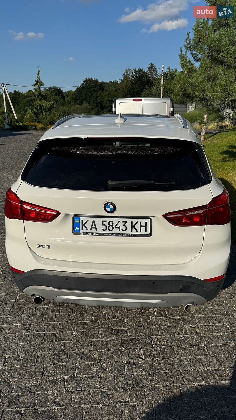 BMW X1 2019 VIN WBXJG9C03L5P78061 фото оголошення 4 з 15