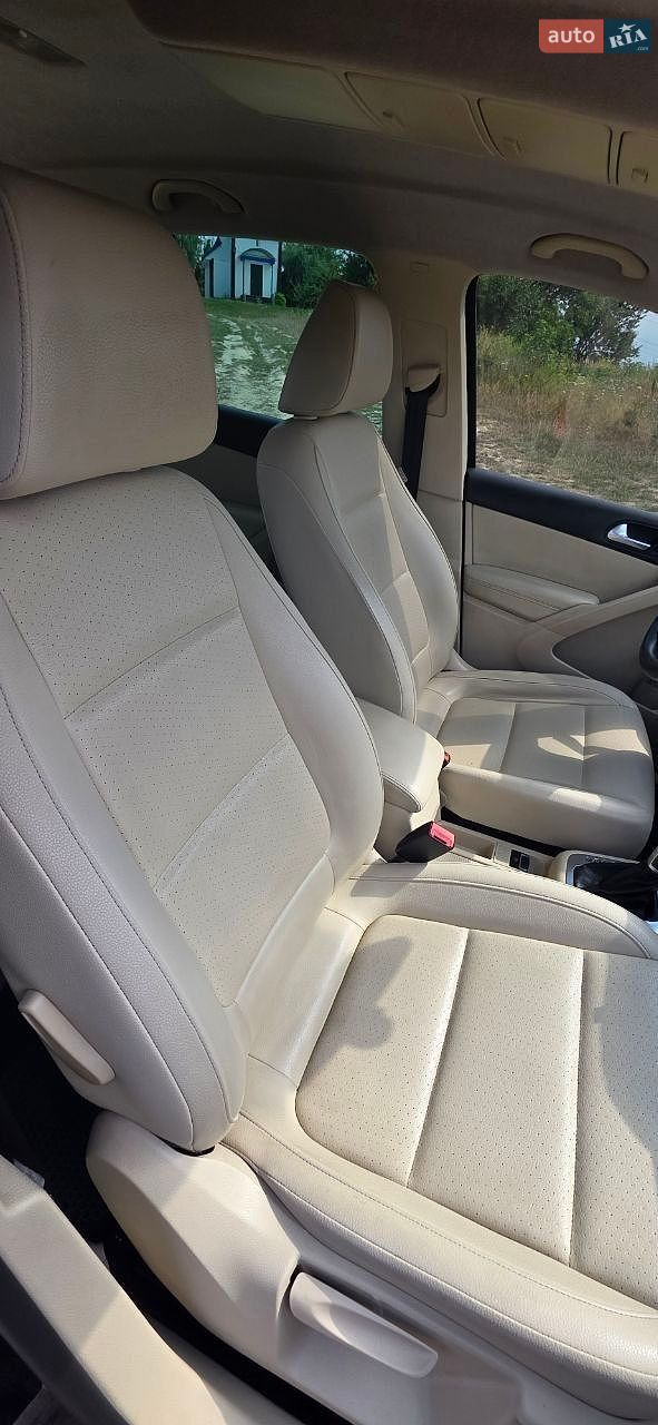 Volkswagen Tiguan 2013 VIN WVGBV3AX9DW079089 фото оголошення 22 з 35
