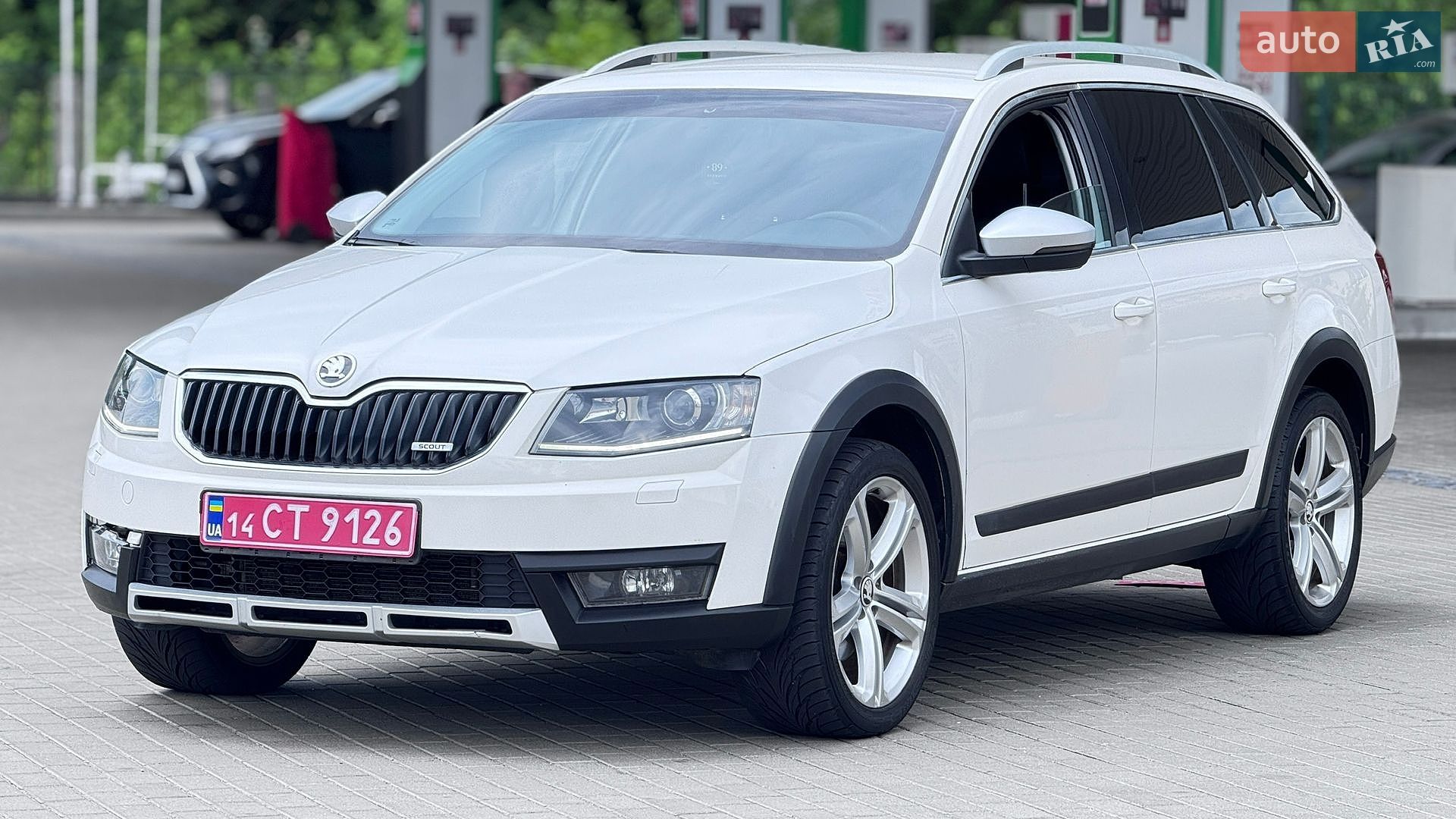 Skoda Octavia Scout 2015 VIN TMBLK9NE4F0226664 фото оголошення 7 з 42