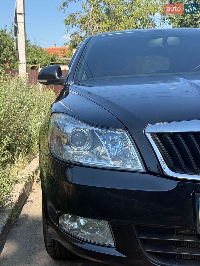 Skoda Octavia 2011 VIN Y6UBS41Z4CB152945 фото оголошення 3 з 14