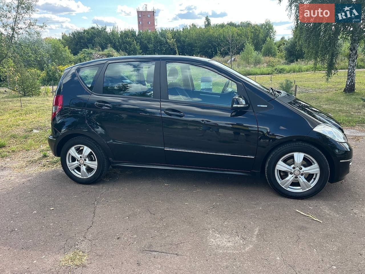 Mercedes-Benz A-Class 2010 VIN WDD1690311J885687 фото оголошення 9 з 14