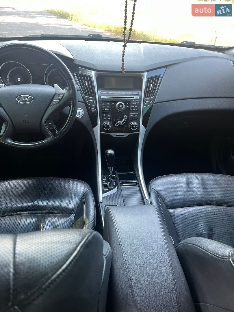 Hyundai Sonata 2010 VIN KMHEC41CBBA192101 фото оголошення 9 з 19