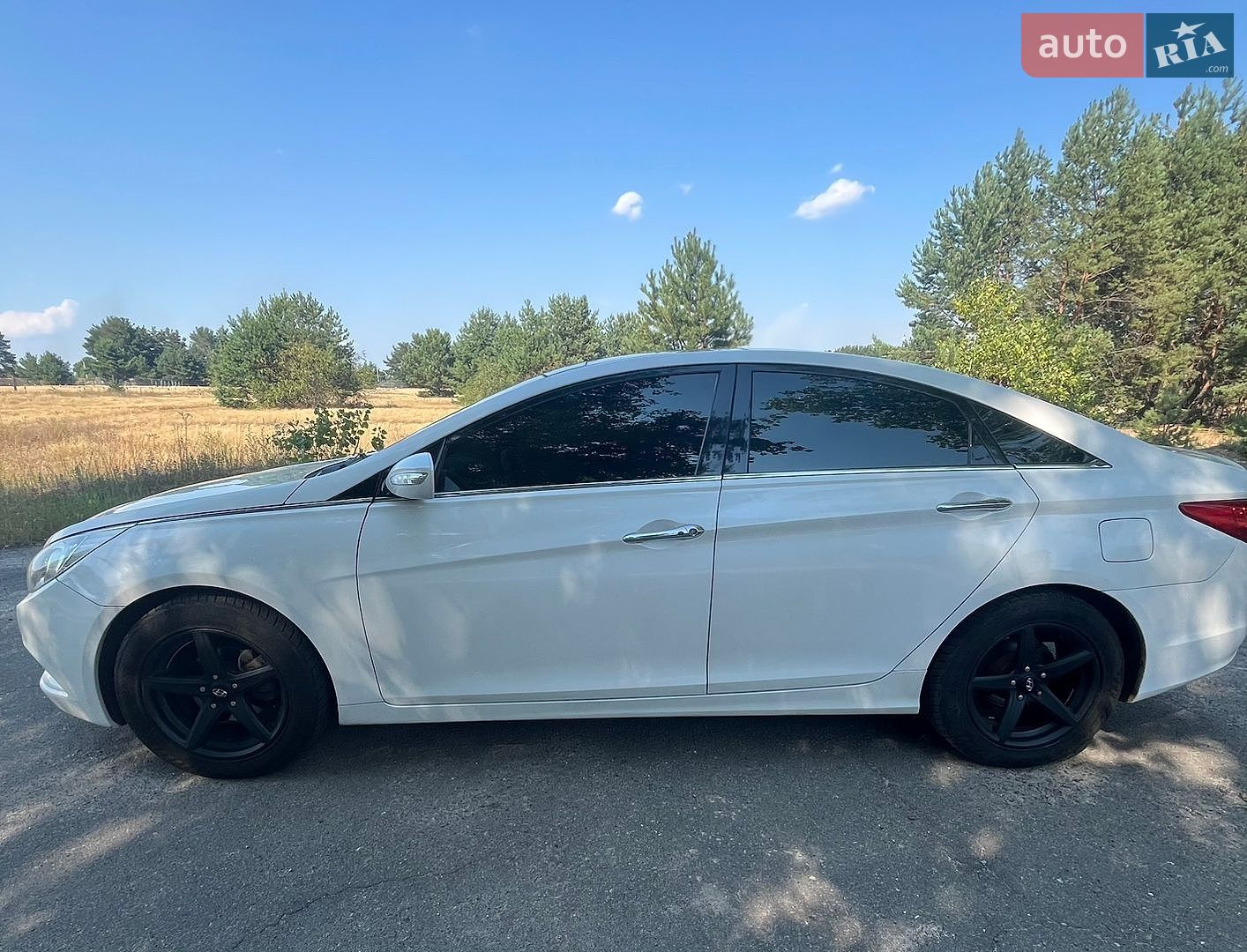 Hyundai Sonata 2010 VIN KMHEC41CBBA192101 фото оголошення 5 з 19