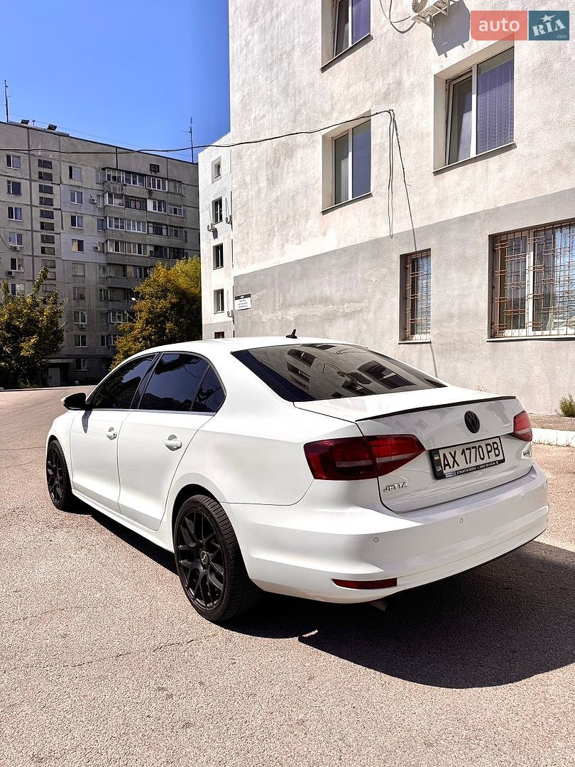 Volkswagen Jetta 2016 VIN WVWZZZ16ZGM016148 фото оголошення 20 з 29
