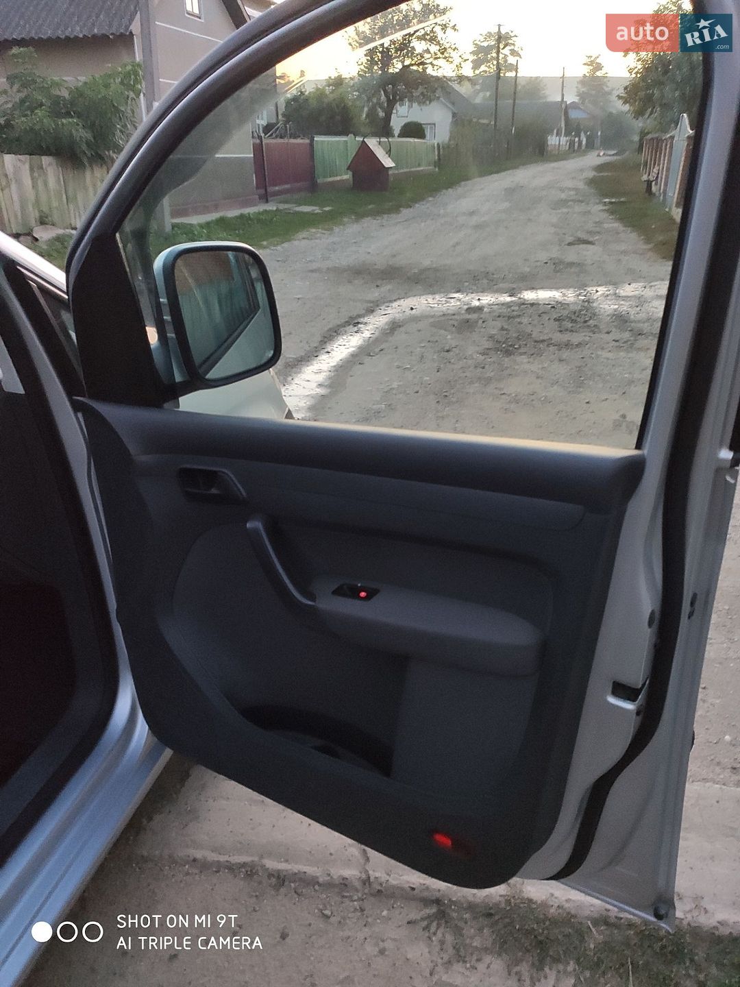 Volkswagen Caddy 2011 VIN WV2ZZZ2KZBX261790 фото оголошення 11 з 22