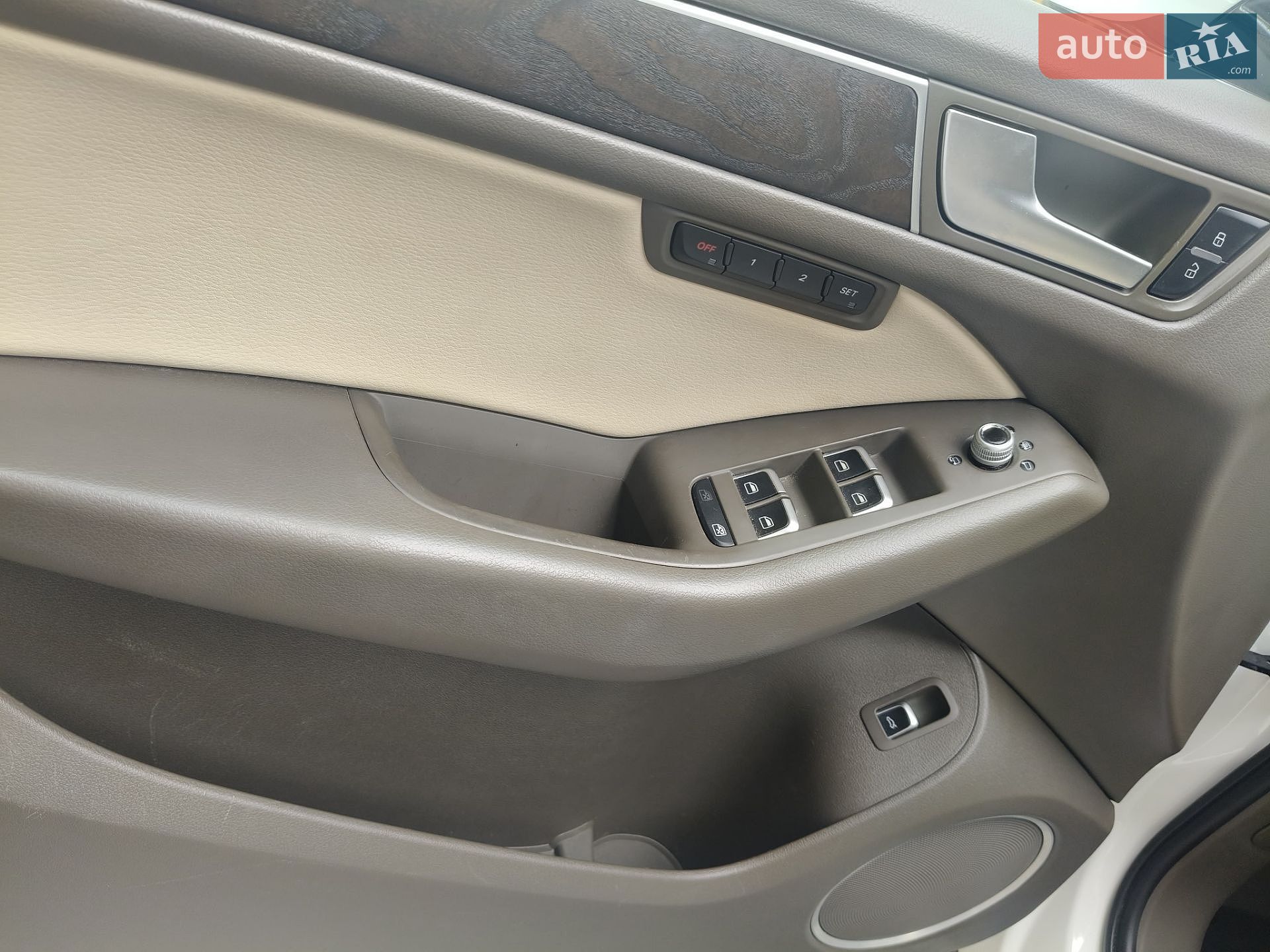 Audi Q5 2015 VIN WA1L2AFP1GA002307 фото оголошення 9 з 21
