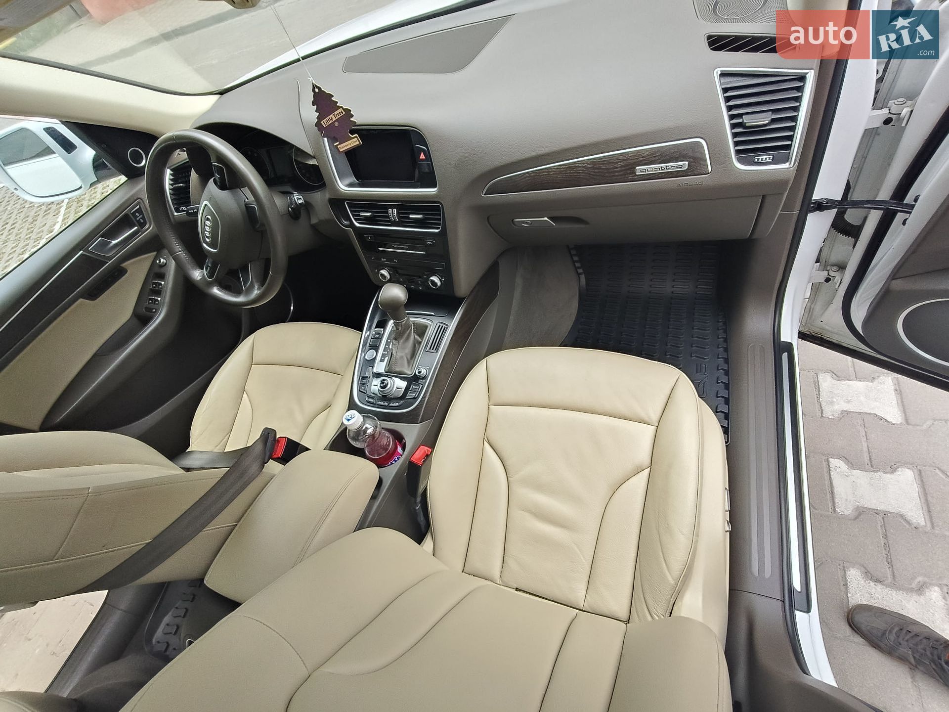 Audi Q5 2015 VIN WA1L2AFP1GA002307 фото оголошення 12 з 21