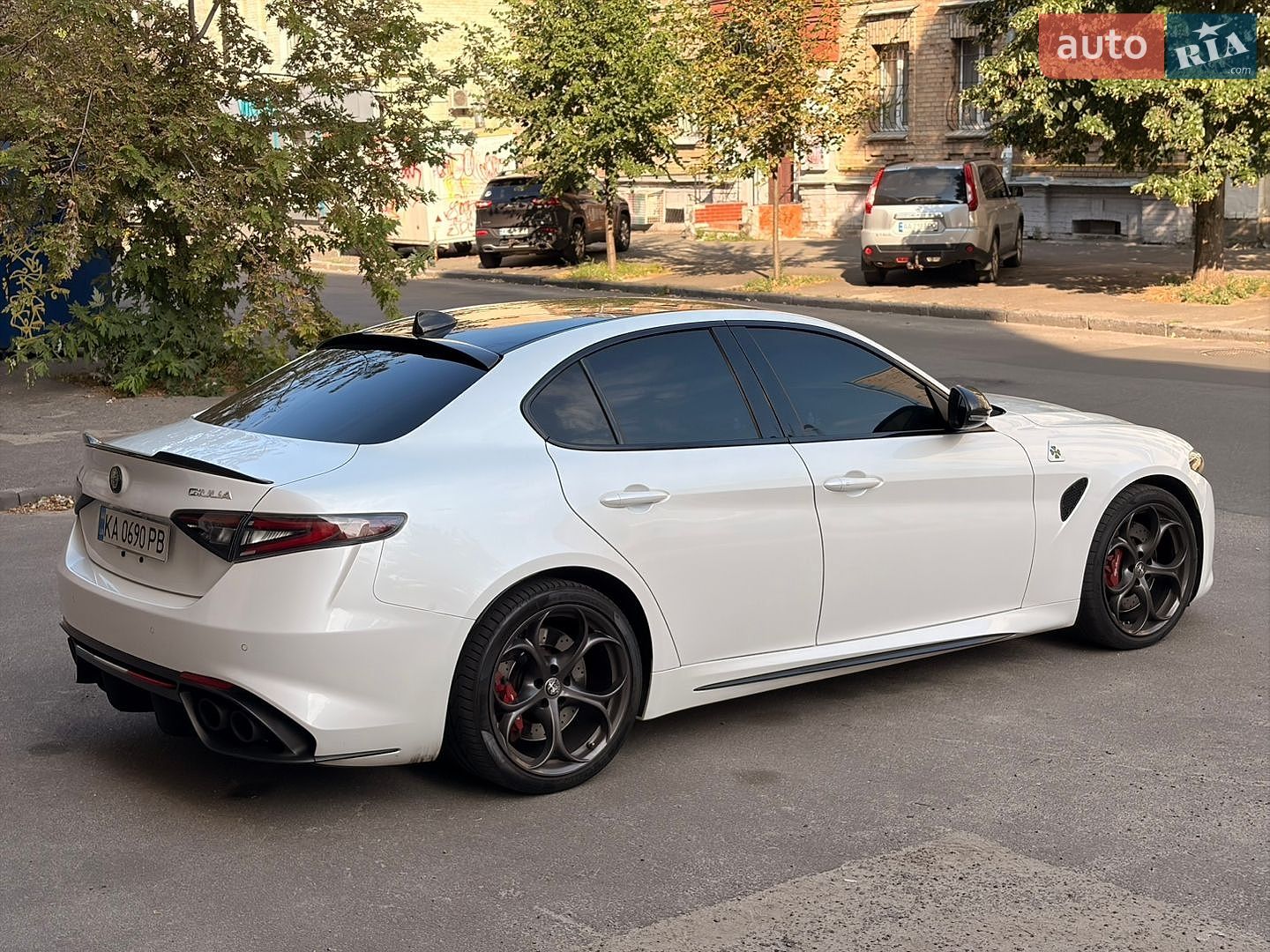 Alfa Romeo Giulia 2018 VIN ZARFAEAV4J7590345 фото оголошення 3 з 28