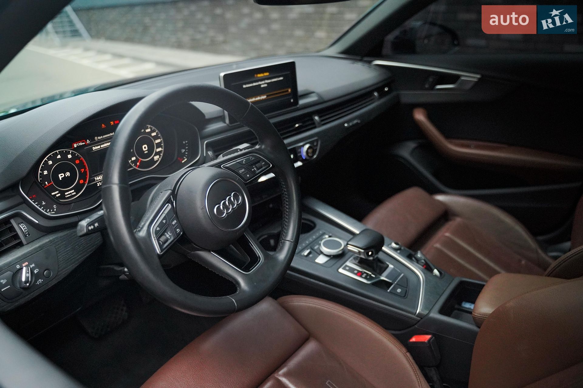 Audi A4 2019 VIN WAUHMAF41KA062623 фото оголошення 15 з 23