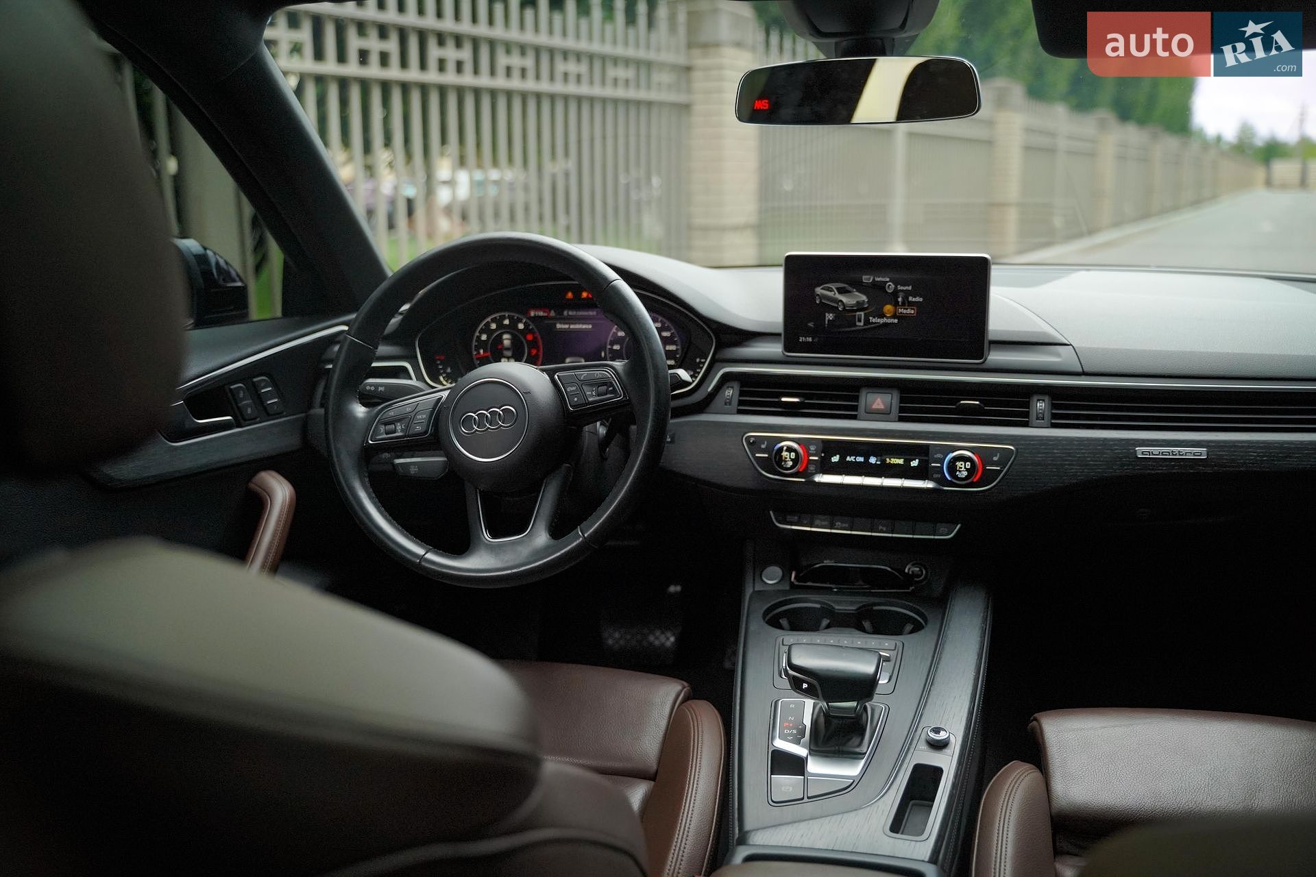 Audi A4 2019 VIN WAUHMAF41KA062623 фото оголошення 21 з 23
