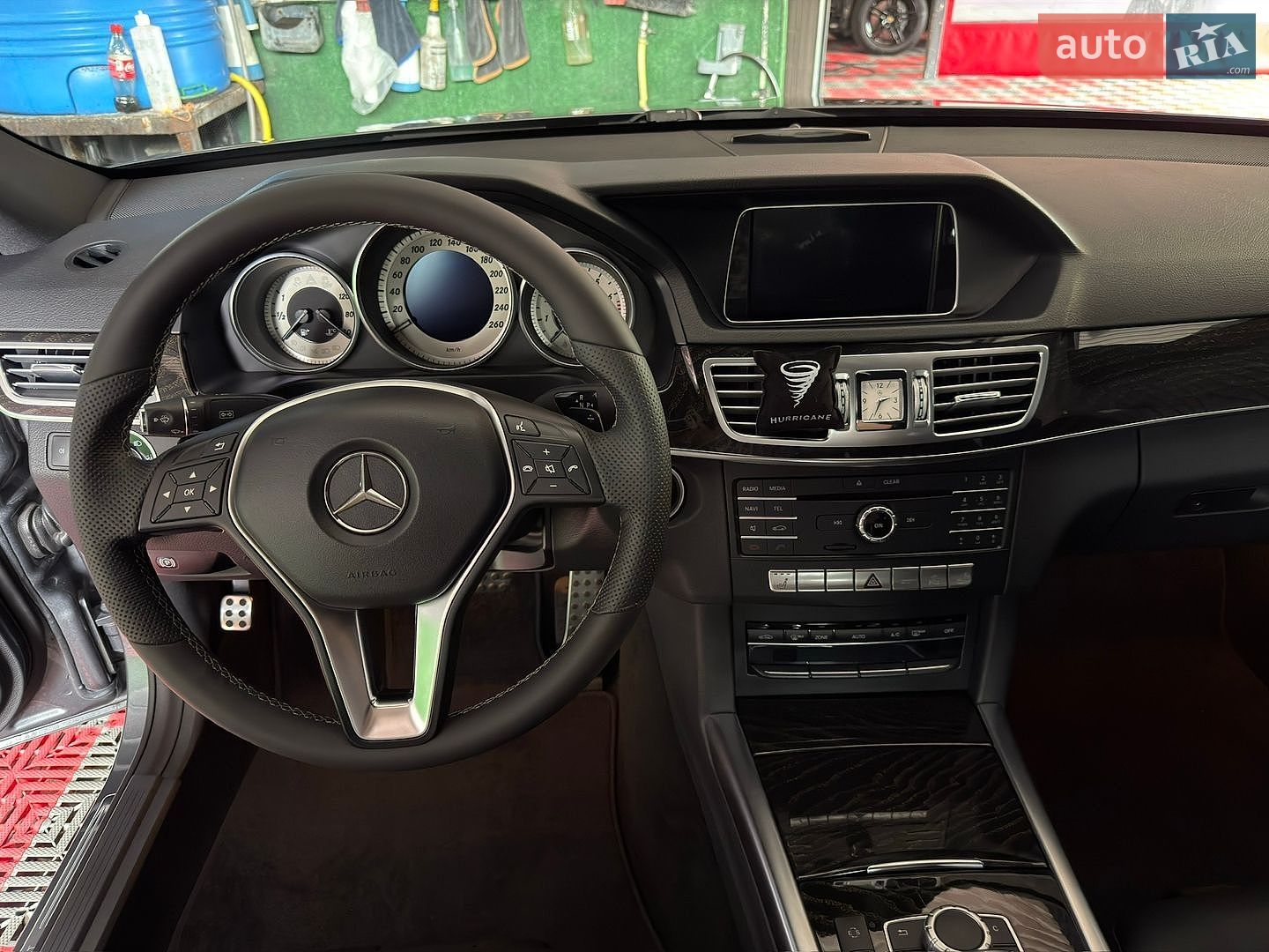 Mercedes-Benz E-Class 2015 VIN WDD2120341B276497 фото оголошення 18 з 37