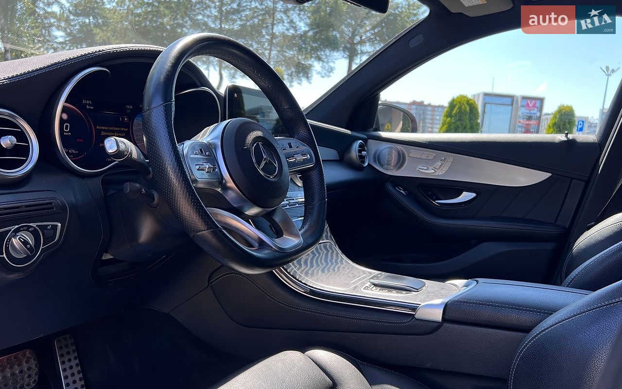 Mercedes-Benz GLC-Class 2019 VIN WDC0J8EBXLF673525 фото оголошення 10 з 37