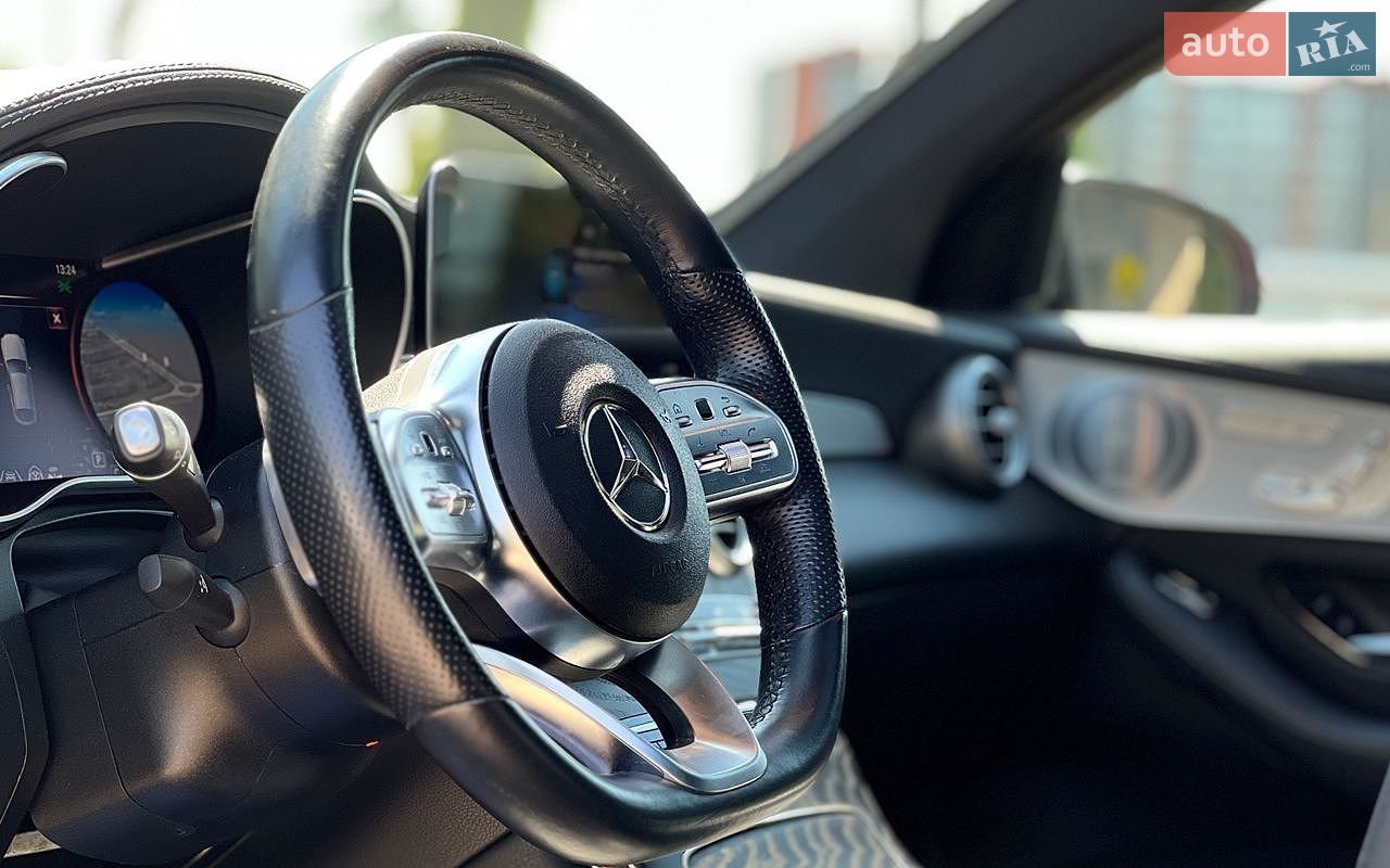 Mercedes-Benz GLC-Class 2019 VIN WDC0J8EBXLF673525 фото оголошення 11 з 37