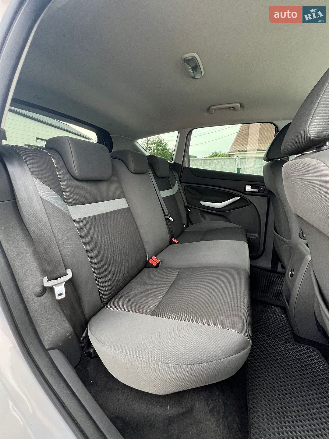 Ford Kuga 2011 VIN WF0RXXGCDRBD24386 фото оголошення 32 з 33