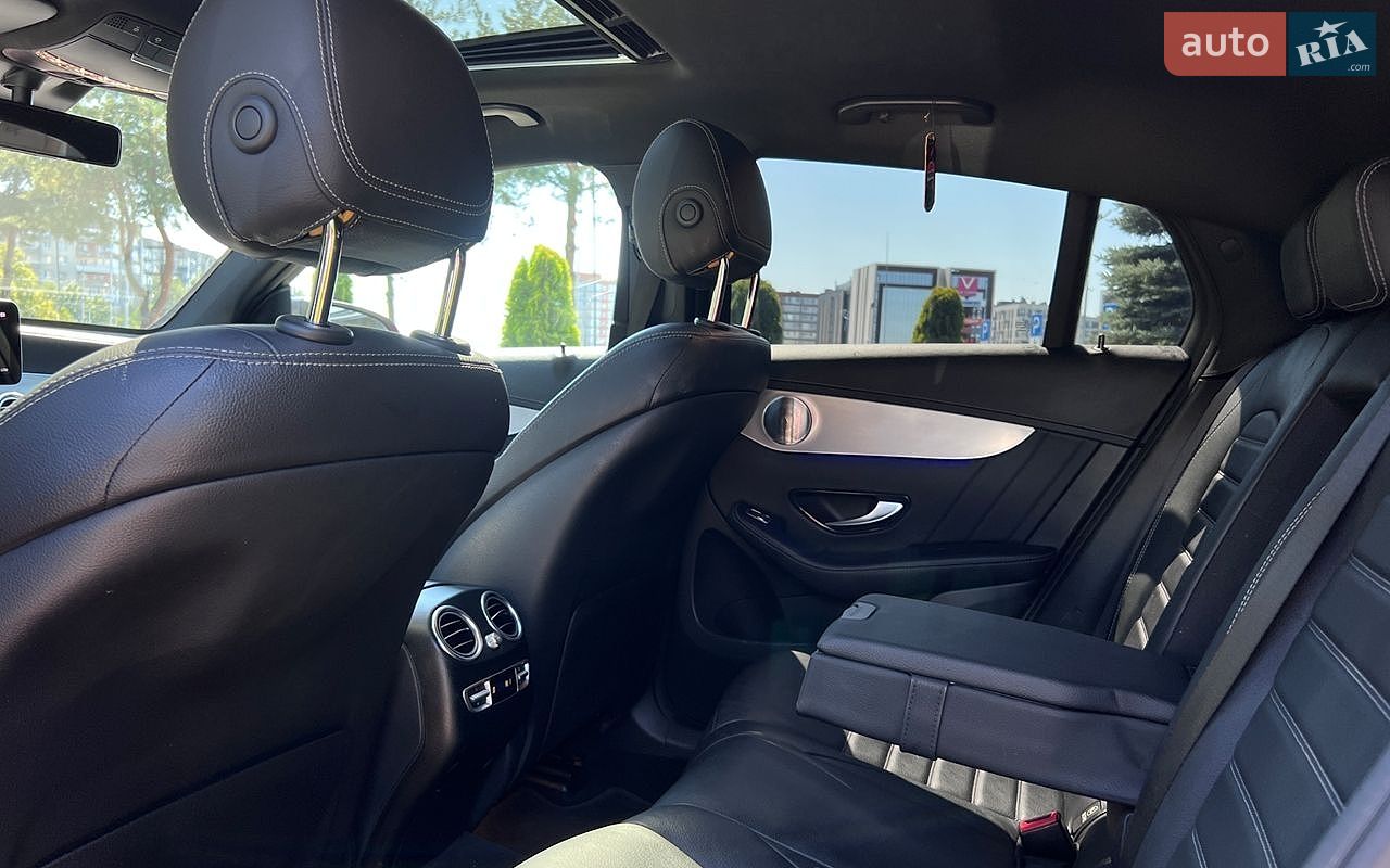 Mercedes-Benz GLC-Class 2019 VIN WDC0J8EBXLF673525 фото оголошення 31 з 37