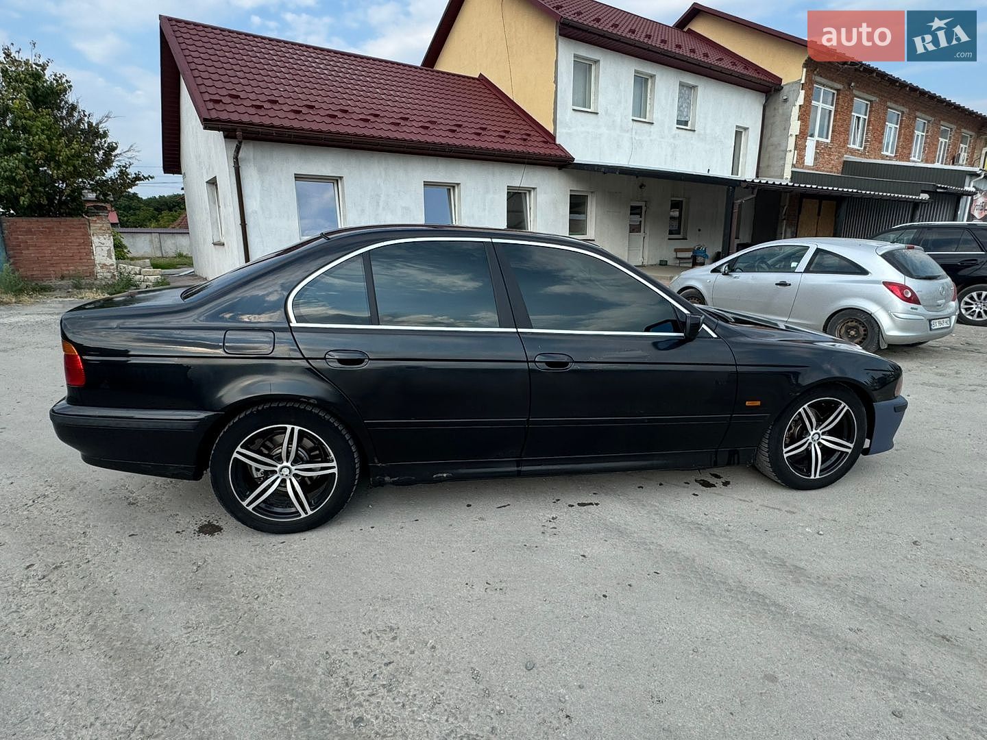BMW 5 Series 2001 VIN WBADL91070GW62903 фото оголошення 2 з 10