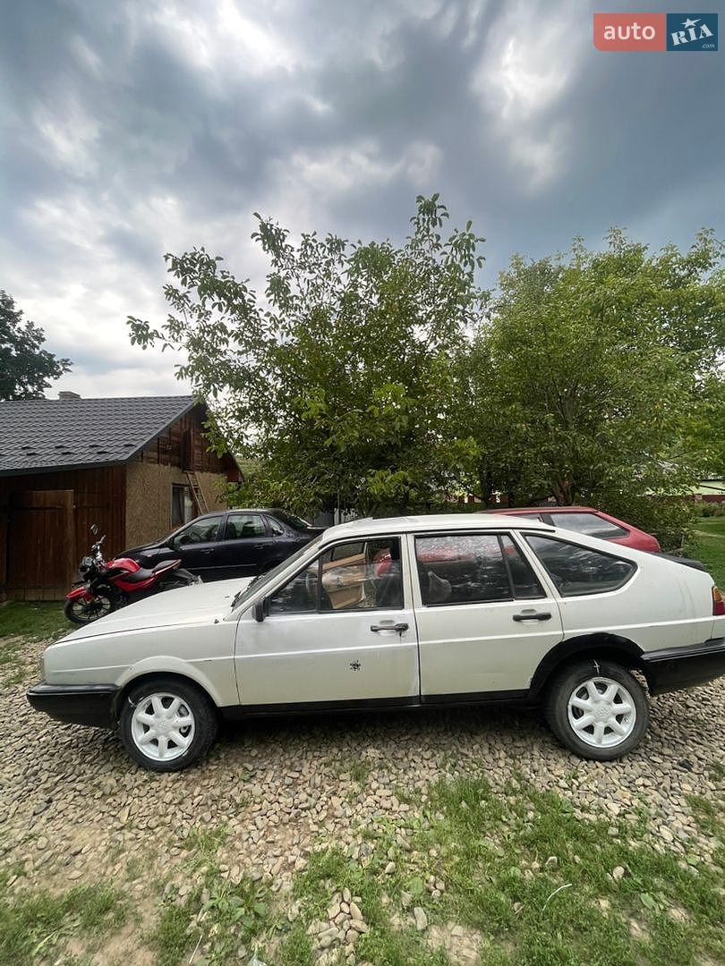 Volkswagen Passat 1986 VIN WVWZZZ32ZGE093075 фото оголошення 11 з 80