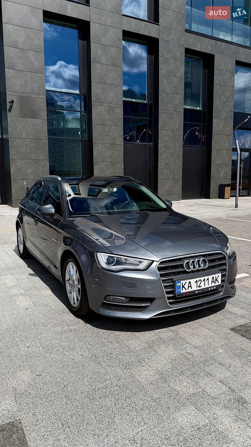 Audi A3 2016 VIN WAUZZZ8VXHA001029 фото оголошення 3 з 30
