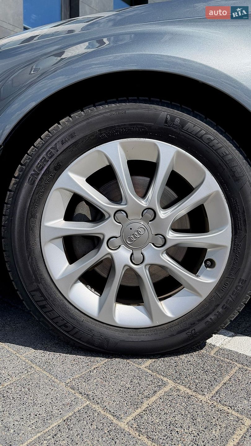 Audi A3 2016 VIN WAUZZZ8VXHA001029 фото оголошення 8 з 30