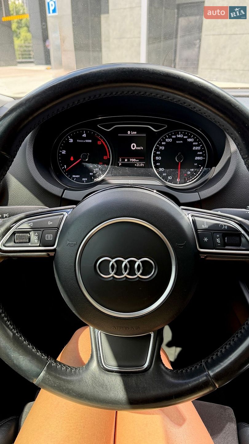 Audi A3 2016 VIN WAUZZZ8VXHA001029 фото оголошення 12 з 30