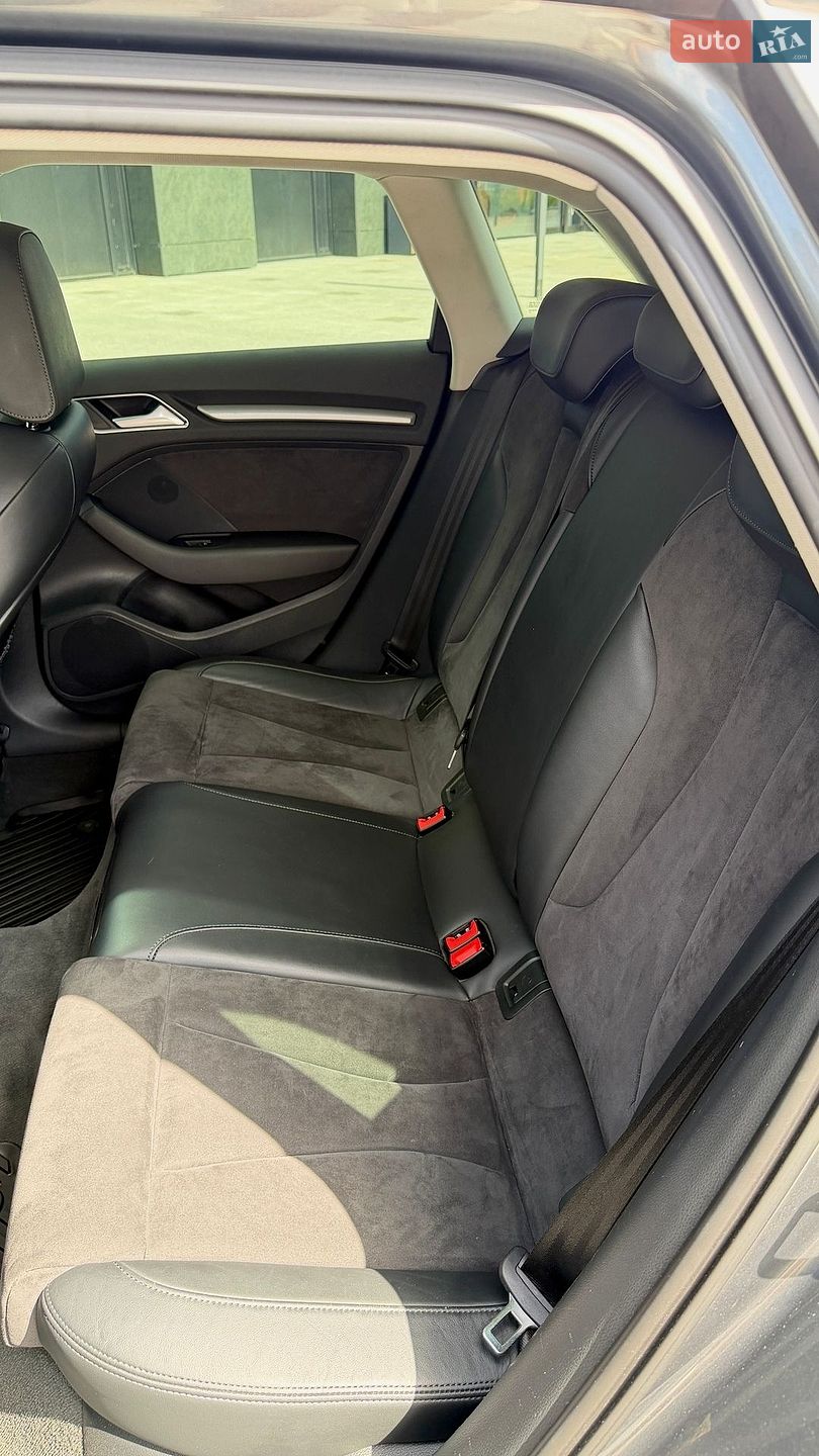 Audi A3 2016 VIN WAUZZZ8VXHA001029 фото оголошення 27 з 30