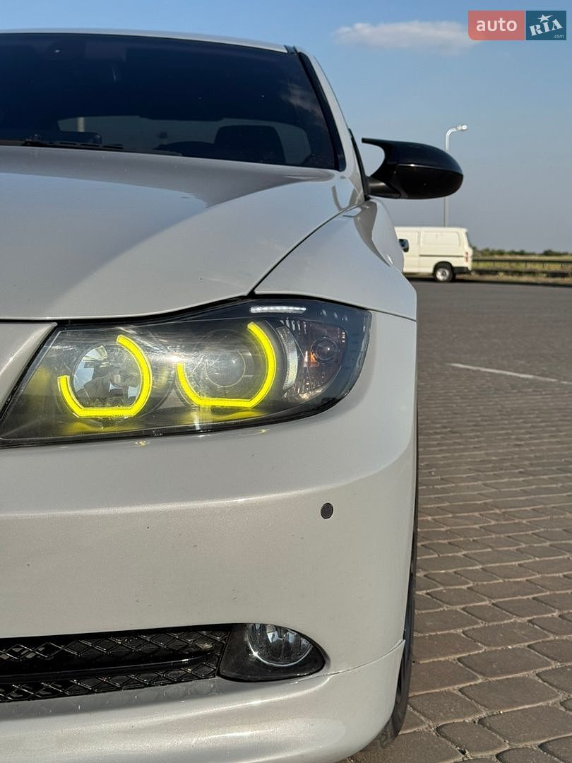 BMW 3 Series 2005 VIN WBAVC310X0PS39685 фото оголошення 3 з 20