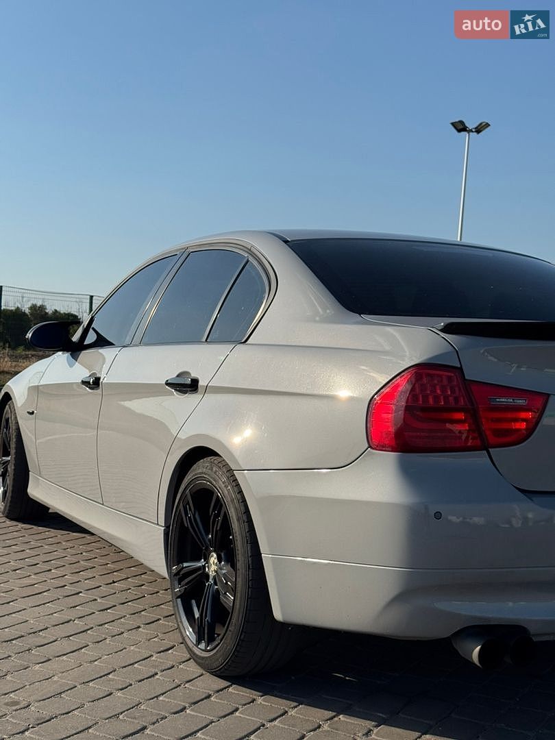 BMW 3 Series 2005 VIN WBAVC310X0PS39685 фото оголошення 7 з 20