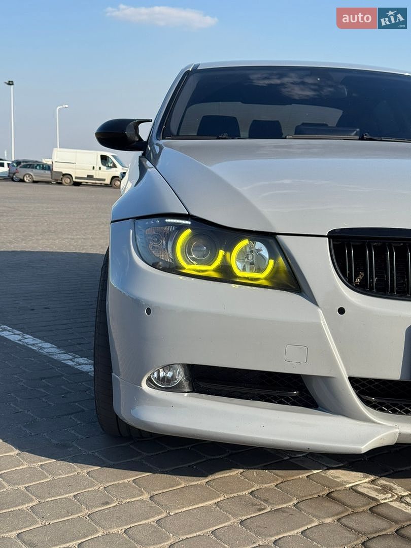 BMW 3 Series 2005 VIN WBAVC310X0PS39685 фото оголошення 13 з 20