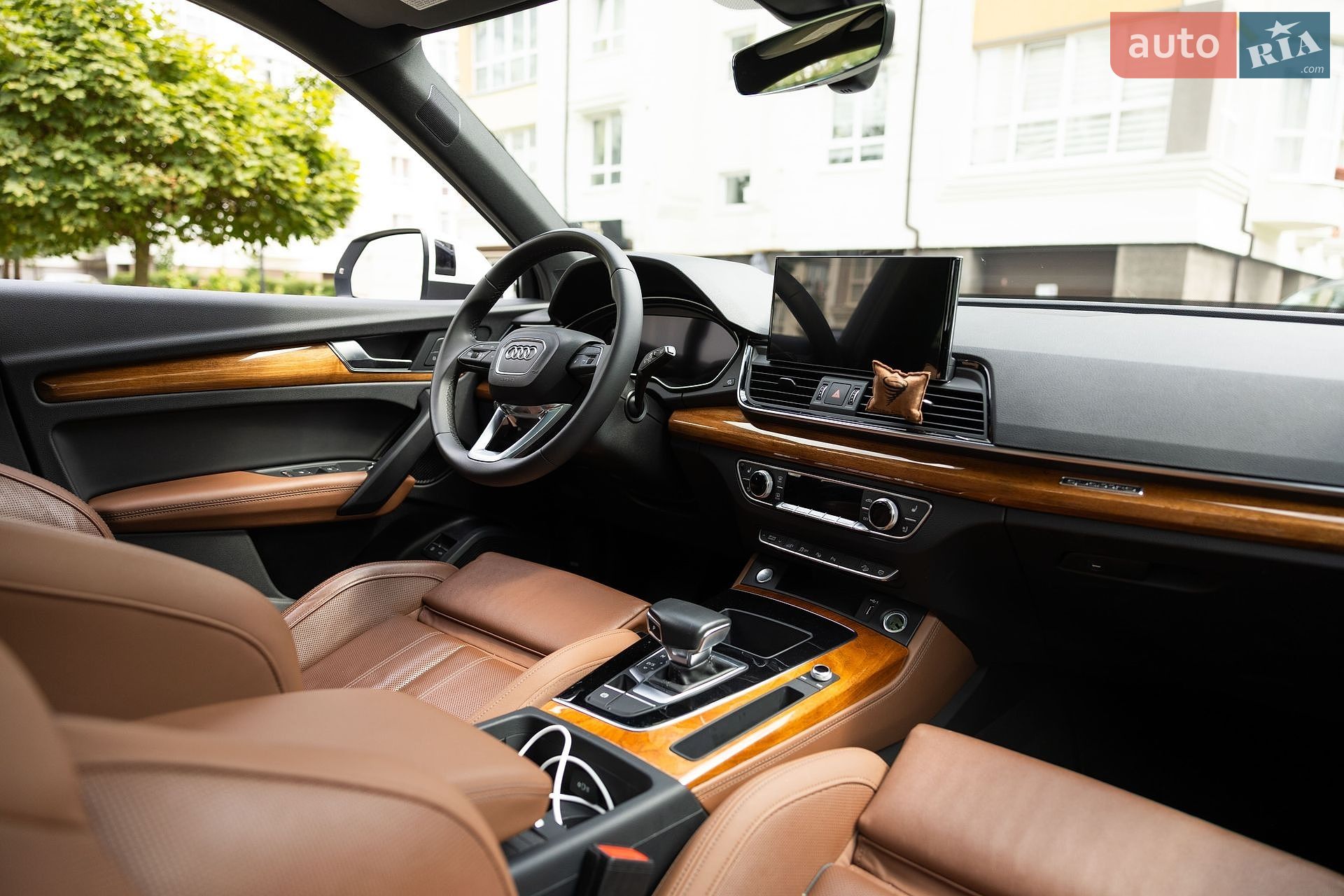 Audi Q5 2020 VIN WA1F2AFY9M2046020 фото оголошення 24 з 35