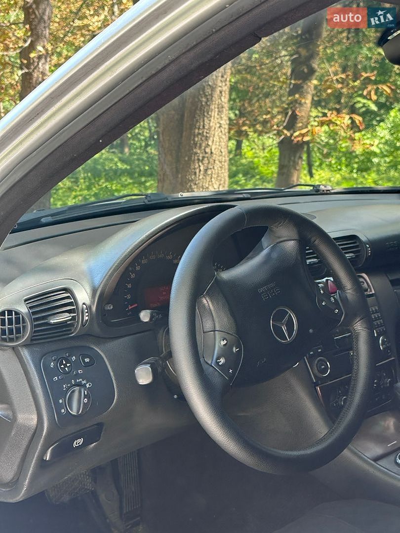 Mercedes-Benz C-Class 2001 VIN WDB2030061A113723 фото оголошення 11 з 14