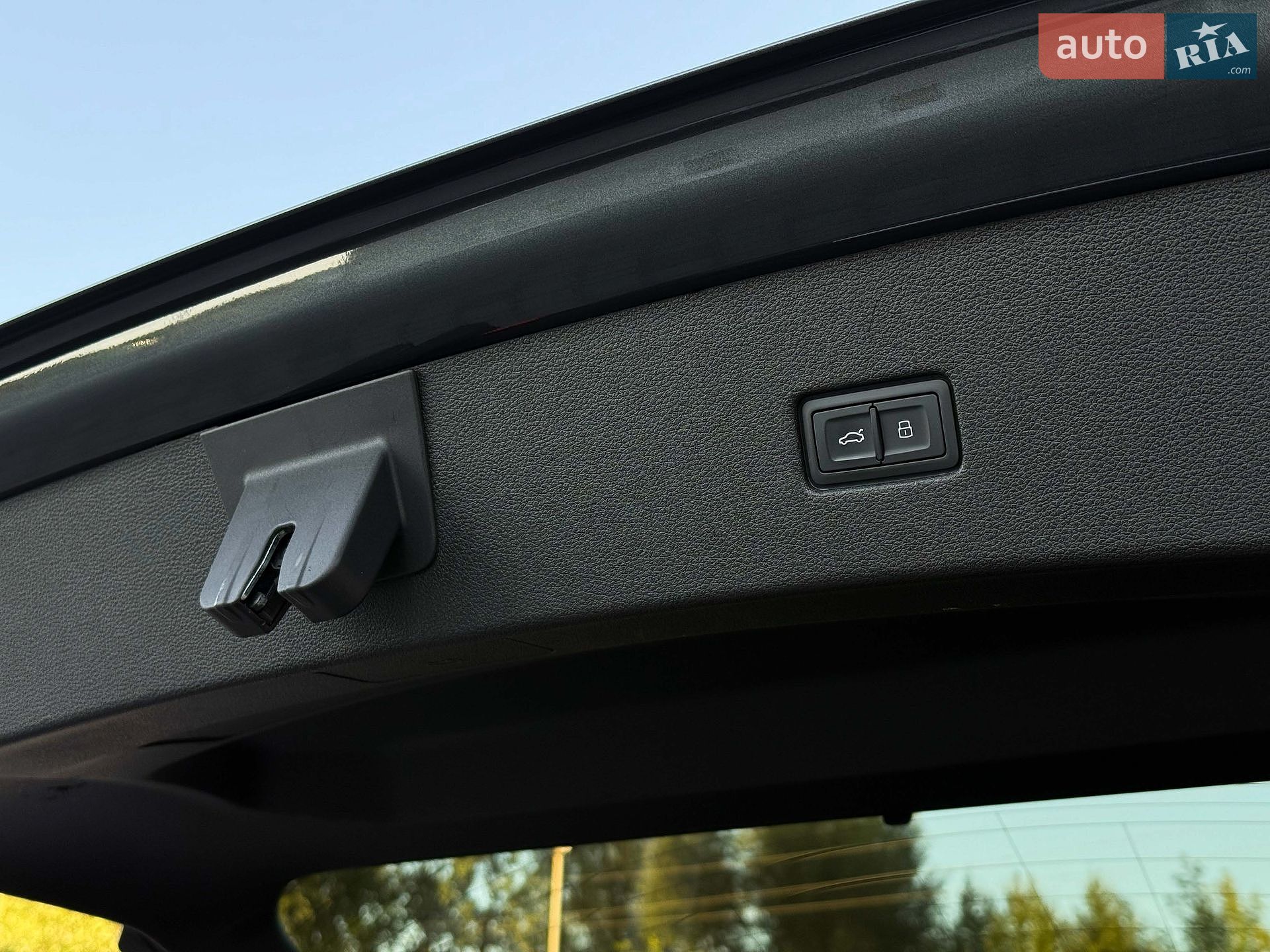Audi RS Q8 2021 VIN WUAZZZF12ND003535 фото оголошення 88 з 139