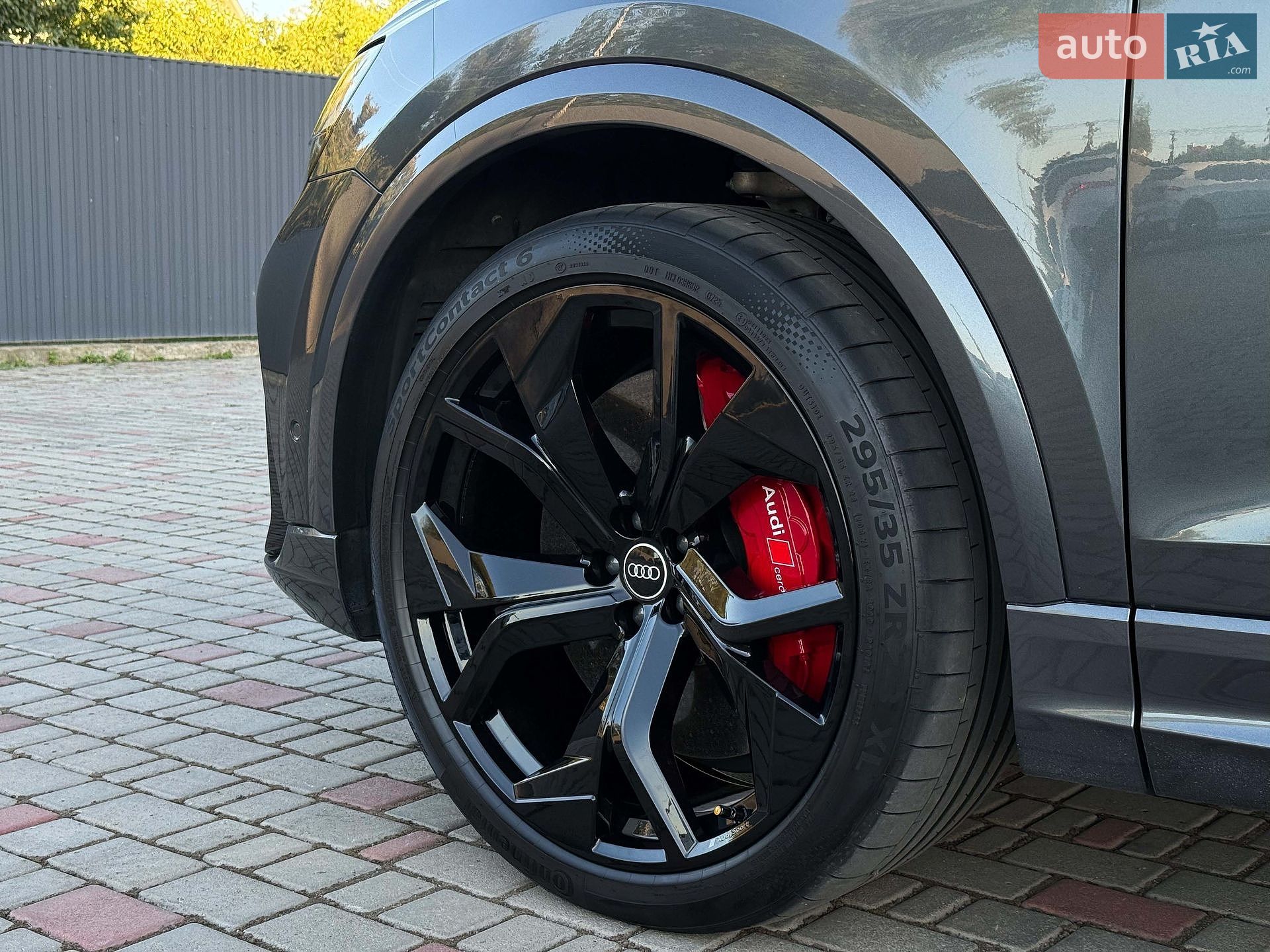 Audi RS Q8 2021 VIN WUAZZZF12ND003535 фото оголошення 29 з 139