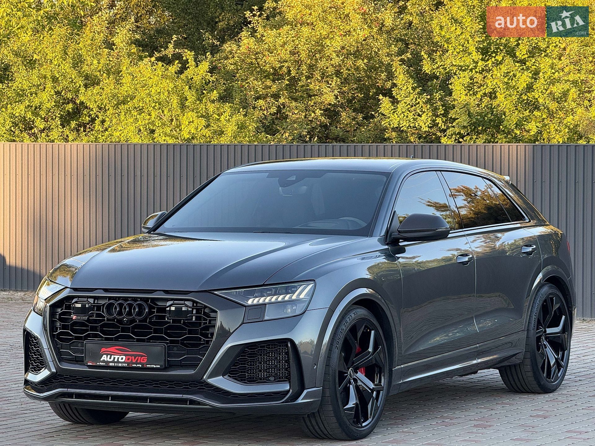 Audi RS Q8 2021 VIN WUAZZZF12ND003535 фото оголошення 8 з 139