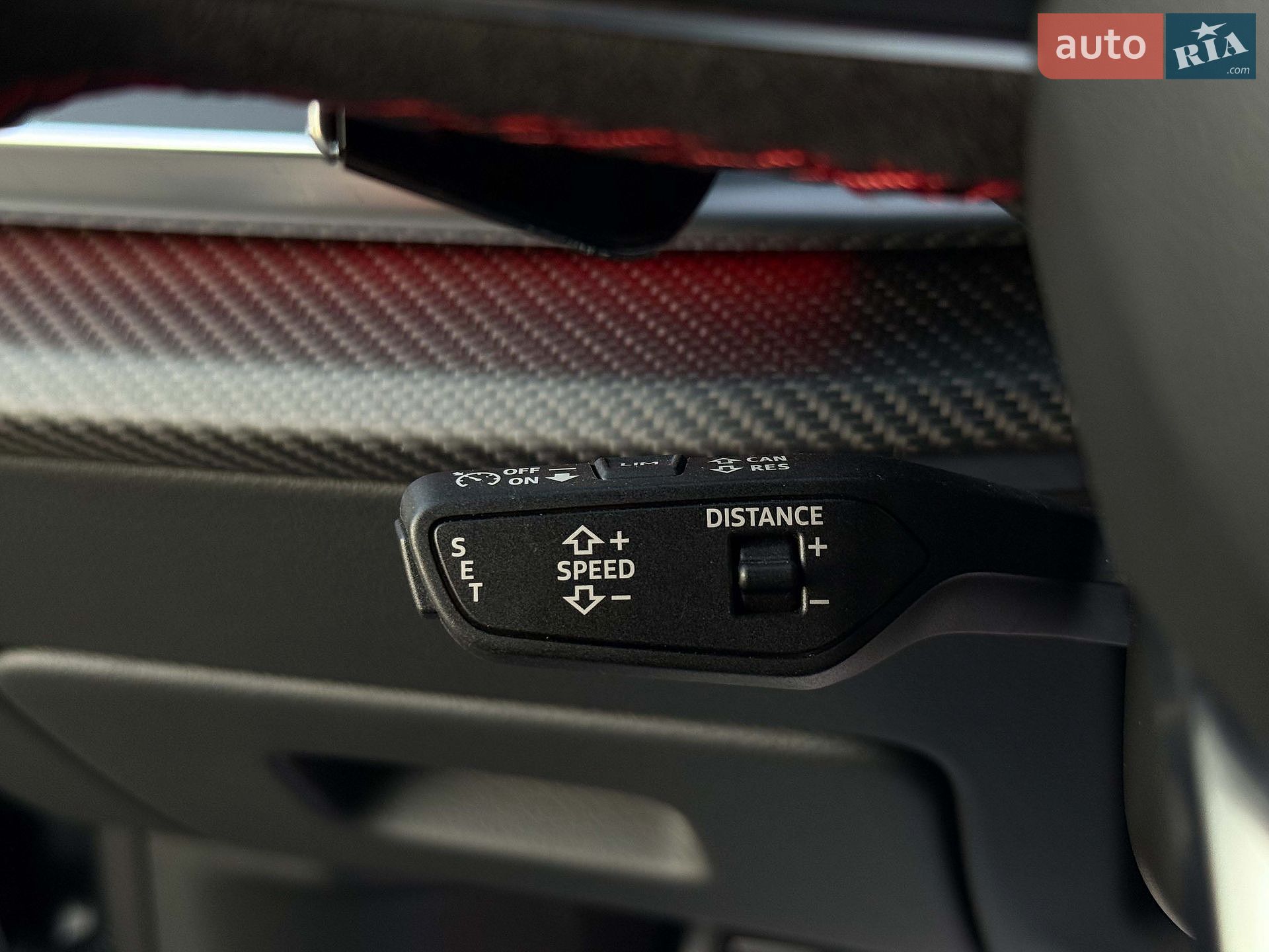 Audi RS Q8 2021 VIN WUAZZZF12ND003535 фото оголошення 61 з 139