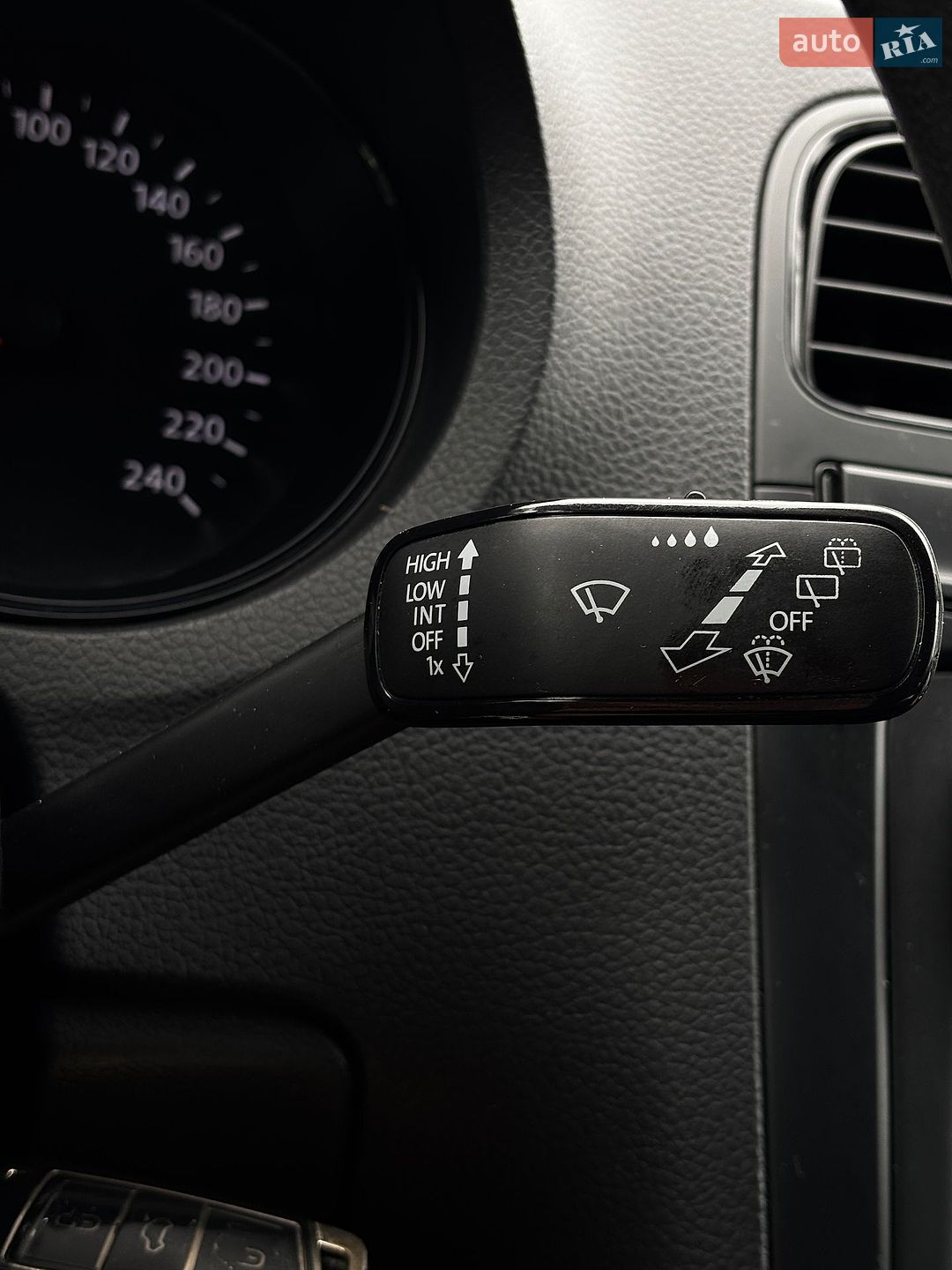 Volkswagen Polo 2015 VIN WVWZZZ6RZFY245839 фото оголошення 23 з 31