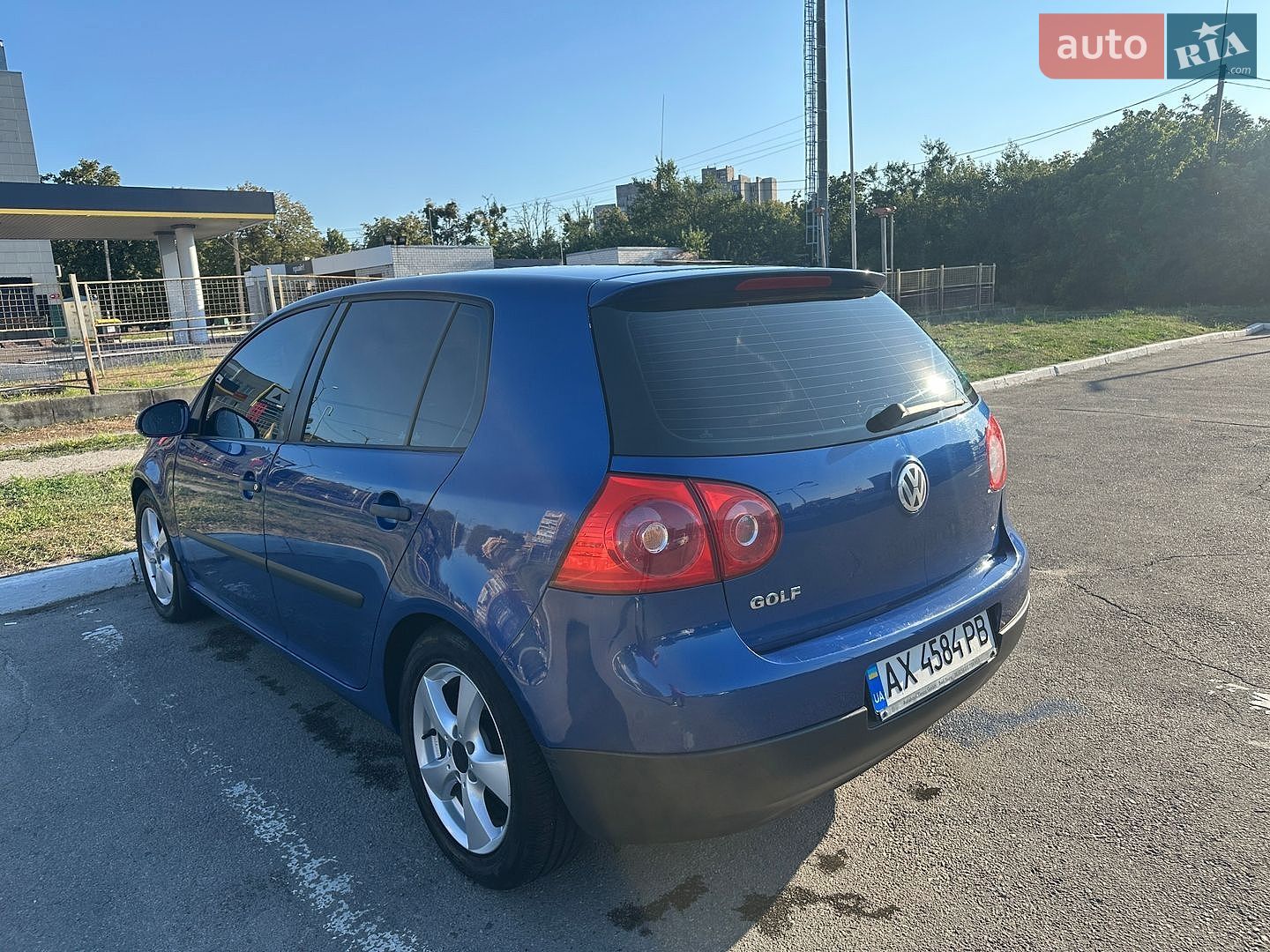 Volkswagen Golf 2004 VIN WVWZZZ1KZ5P022081 фото оголошення 3 з 19