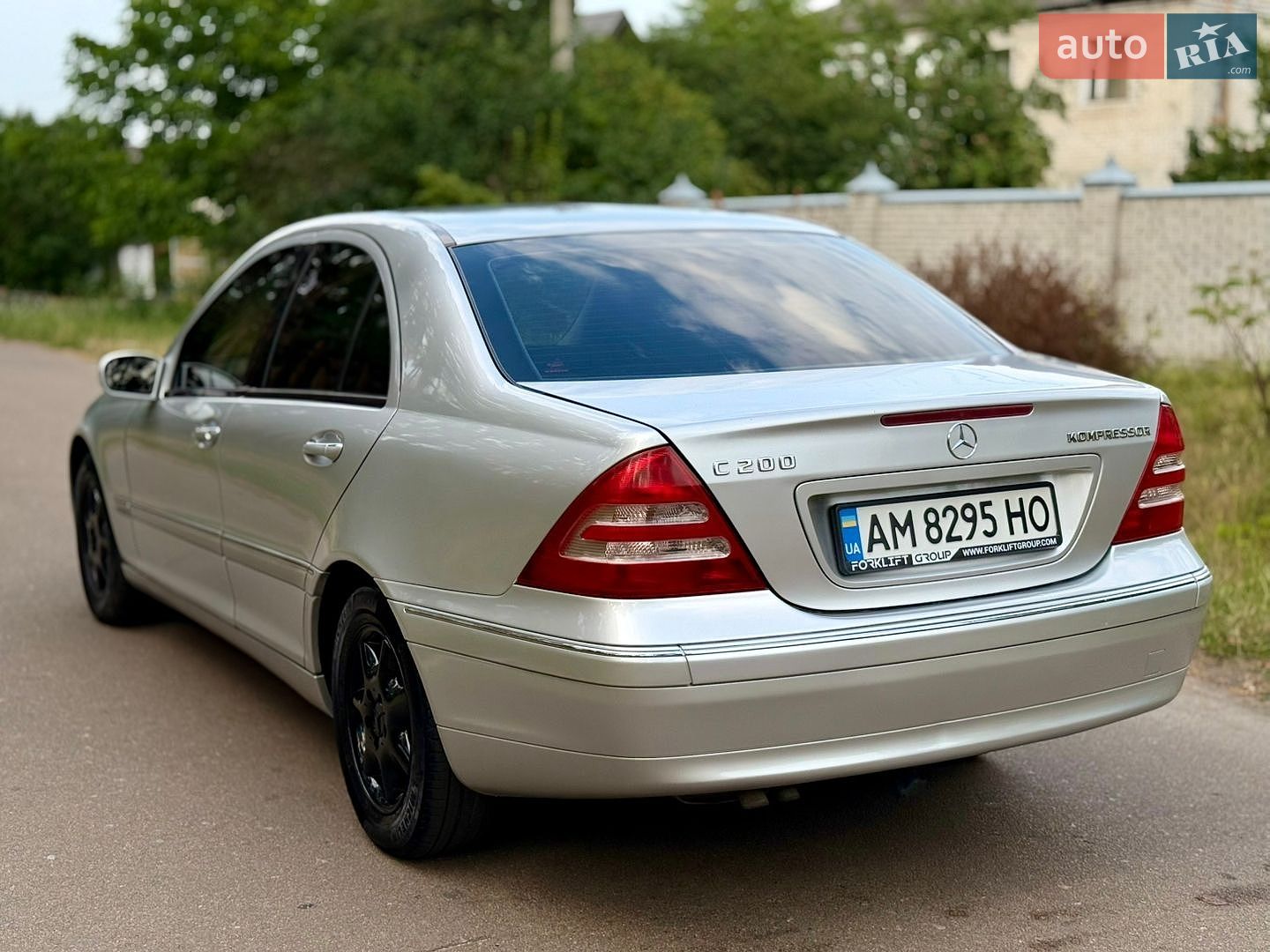 Mercedes-Benz C-Class 2003 VIN WDB2030421F466286 фото оголошення 10 з 50