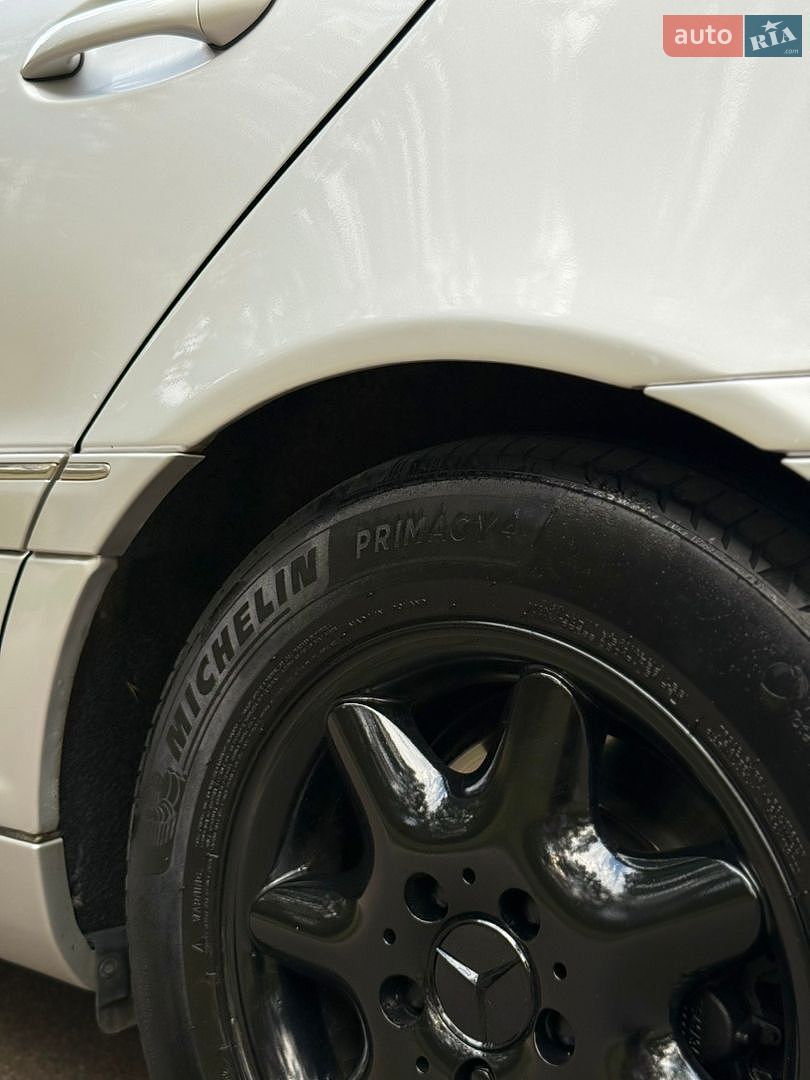 Mercedes-Benz C-Class 2003 VIN WDB2030421F466286 фото оголошення 18 з 50