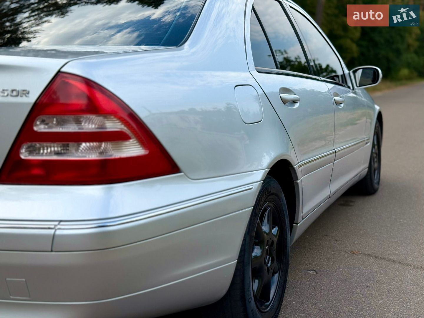 Mercedes-Benz C-Class 2003 VIN WDB2030421F466286 фото оголошення 24 з 50