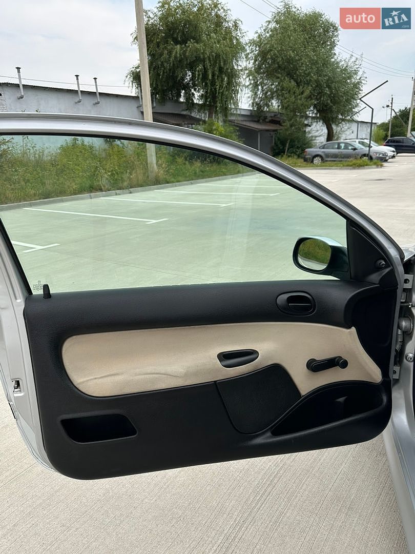 Peugeot 206 2004 VIN VF32CHFXF44324593 фото оголошення 14 з 24