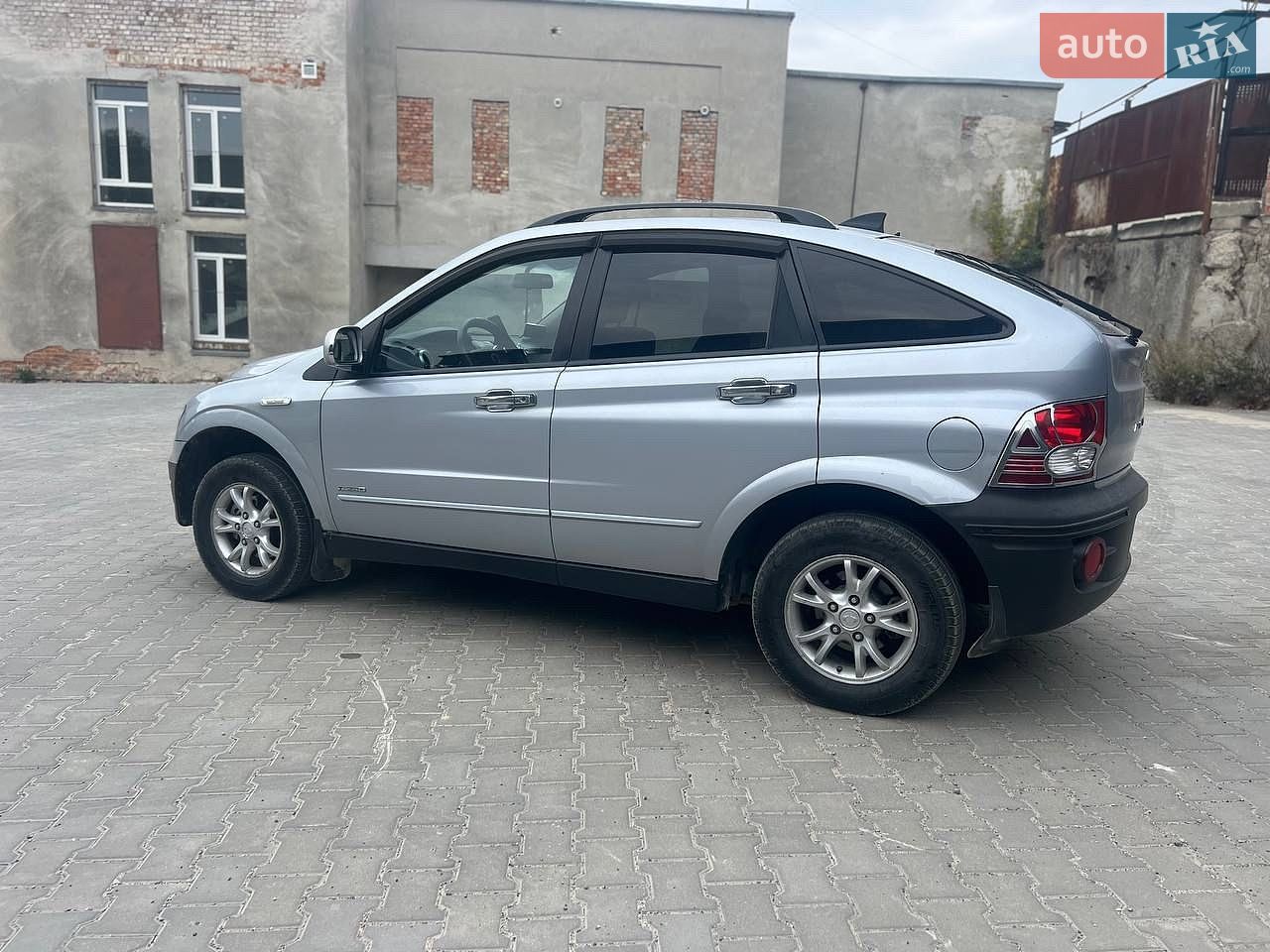Ssangyong Actyon 2008 VIN Y7CCJ46M090114661 фото оголошення 4 з 18